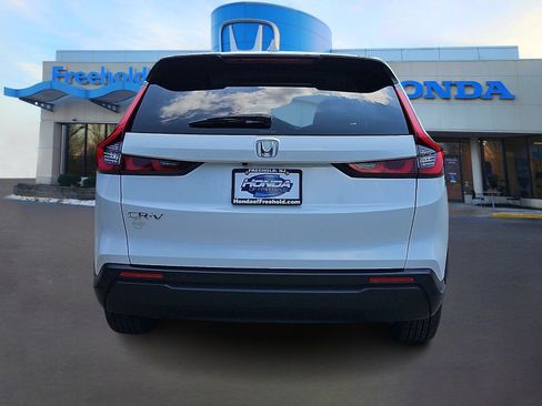 Used 2023 Honda CR-V EX-L image 6