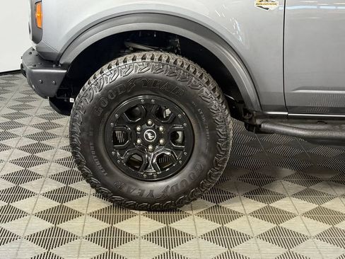 Used 2024 Ford Bronco Wildtrak AWD/4WD image 9