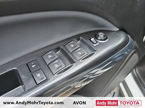 Used 2021 Chevrolet Colorado Z71 image 11