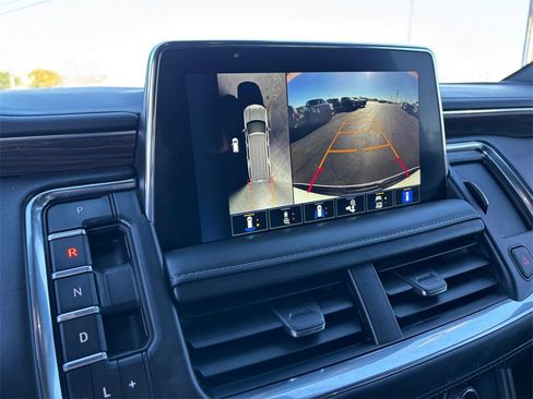 Certified 2023 Chevrolet Tahoe Z71 w/ Luxury Package image 21