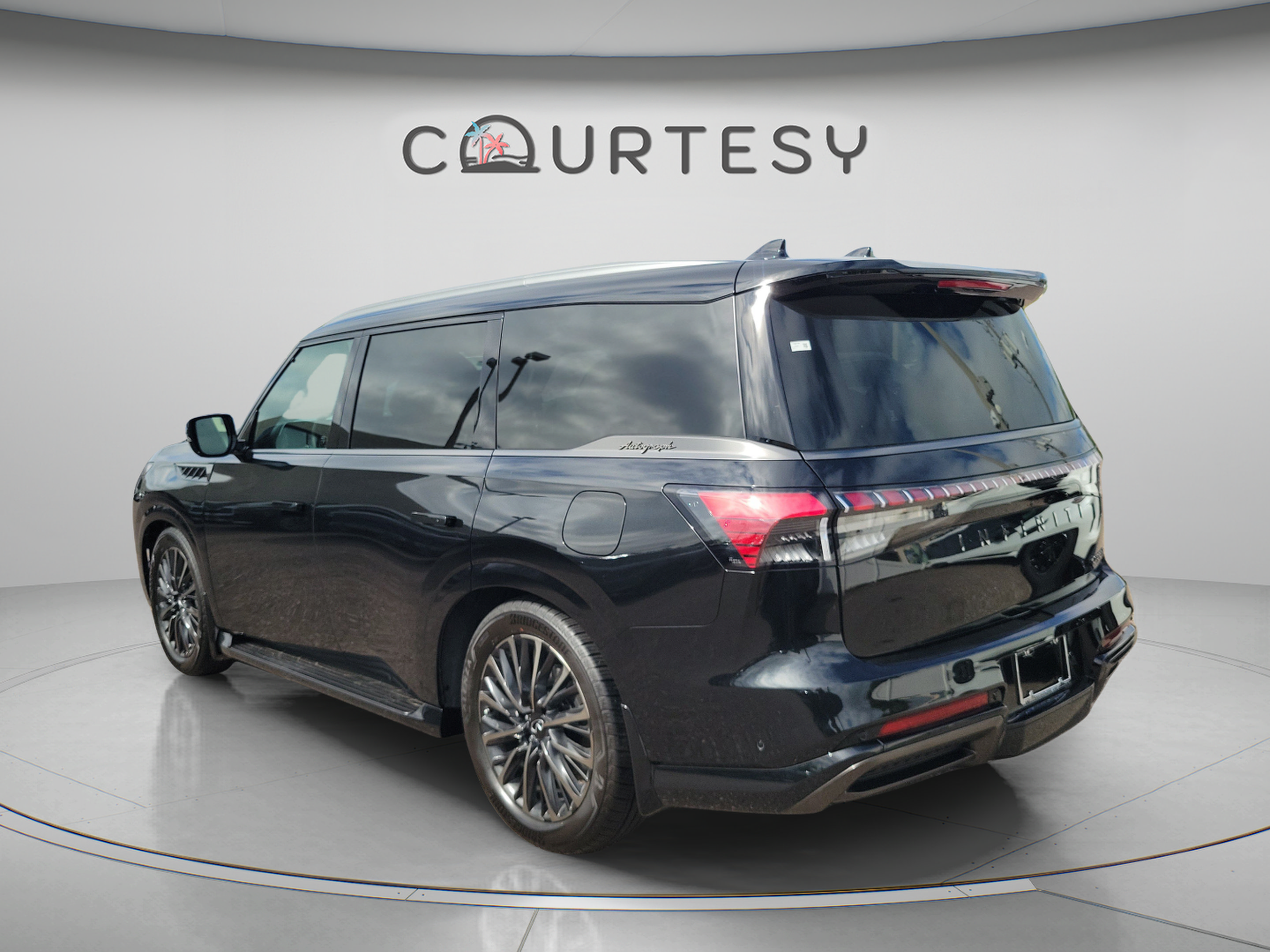 New 2027 INFINITI QX80 Autograph w/ Premium Cargo Package AWD/4WD image 3