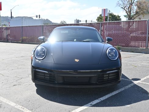 Used 2024 Porsche 911 GT3 image 30