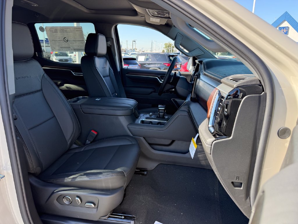 New 2026 GMC Sierra 1500 Denali w/ Technology Package AWD/4WD image 30