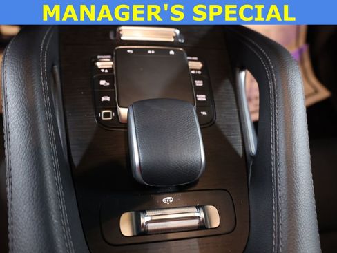 Used 2025 Mercedes-Benz GLS 450 4MATIC image 25