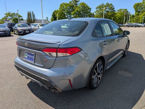 Used 2021 Toyota Corolla SE w/ SE Premium Package FWD image 6