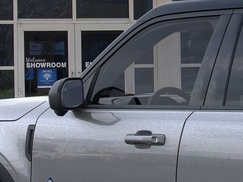 New 2025 Ford Bronco Sport Outer Banks w/ Outer Banks Tech Package+ AWD/4WD image 44