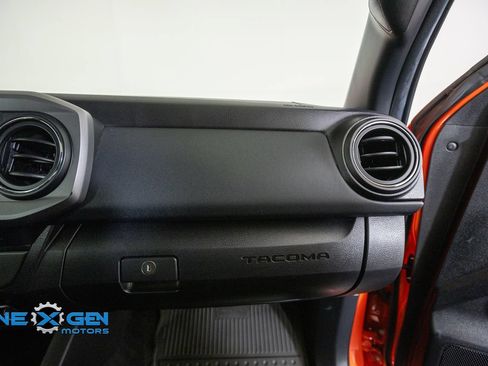 Used 2023 Toyota Tacoma TRD Pro AWD/4WD image 41