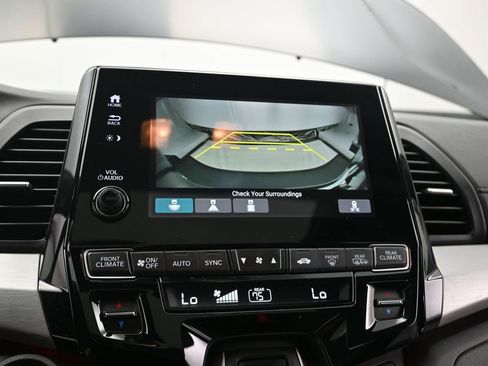 Certified 2023 Honda Odyssey Sport image 16