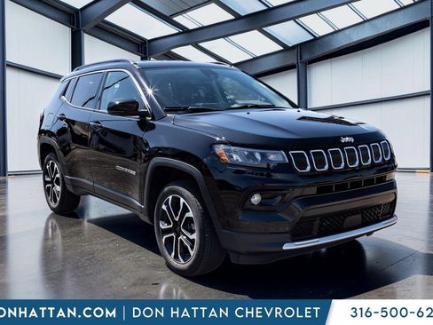 Used 2022 Jeep Compass Limited AWD/4WD image 26