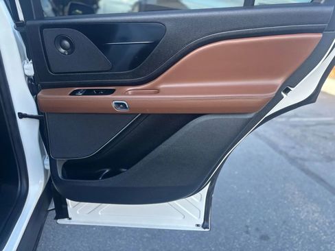 Used 2023 Lincoln Aviator Reserve w/ Equipment Group 201A image 23