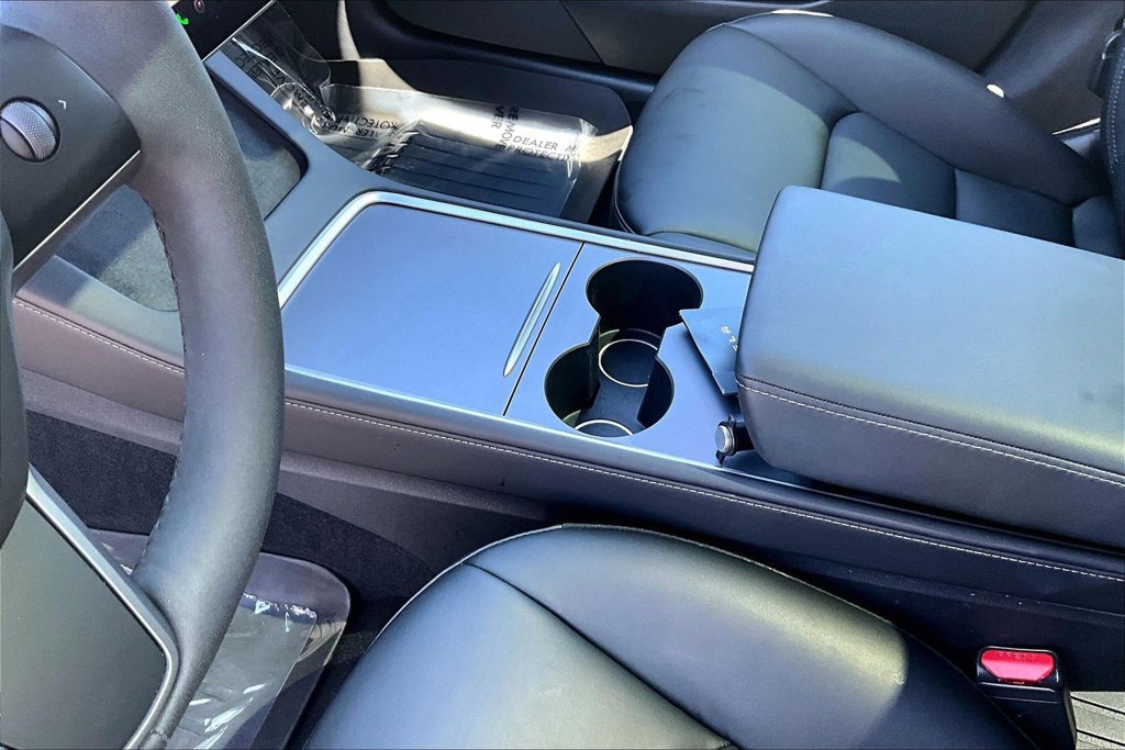 Used 2021 Tesla Model 3 Standard Range Plus RWD image 17