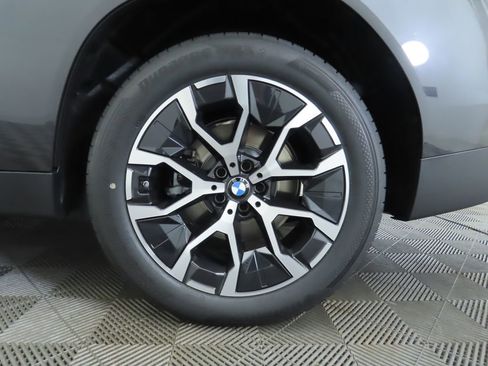 Used 2025 BMW X3 xDrive30i w/ Premium Package image 31