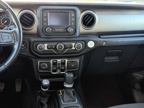 Used 2020 Jeep Wrangler Unlimited Sport S image 24