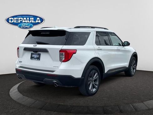 Certified 2022 Ford Explorer XLT w/ Equipment Group 202A image 7