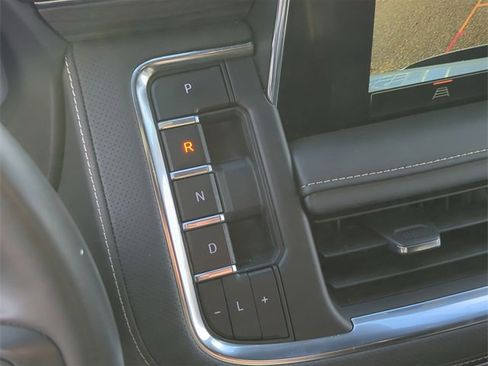 Certified 2024 GMC Yukon SLT image 15