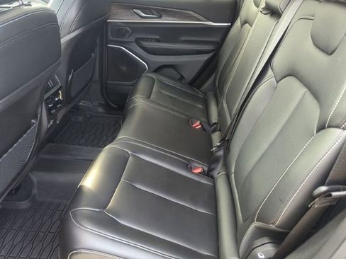 Used 2024 Jeep Grand Cherokee Limited 4xe image 22