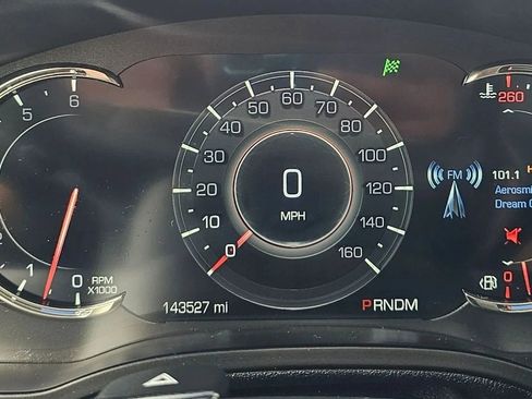 Used 2016 Cadillac Escalade ESV Premium AWD/4WD image 31