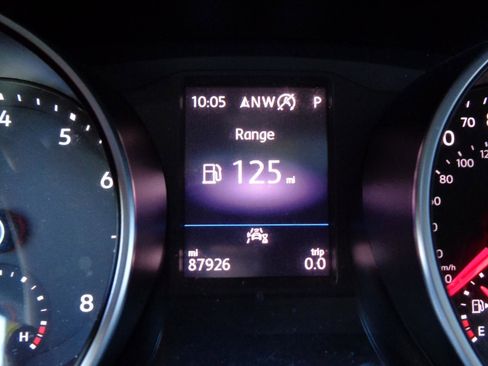 Used 2021 Volkswagen Tiguan SE R-Line AWD/4WD image 17