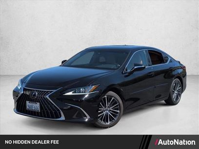 Used 2025 Lexus ES 300h w/ Premium Package