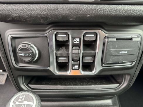 New 2026 Jeep Wrangler Unlimited Sport AWD/4WD image 6