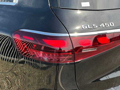 New 2025 Mercedes-Benz GLS 450 4MATIC image 13