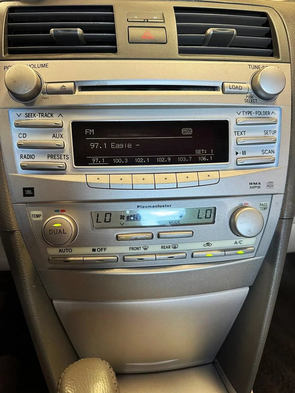 Used 2010 Toyota Camry Hybrid w/ Upgrade Pkg FWD image 33