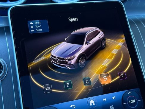 New 2026 Mercedes-Benz GLC 300 4MATIC image 8