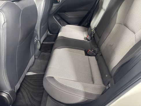 Used 2024 Subaru Crosstrek 2.0i Premium image 21