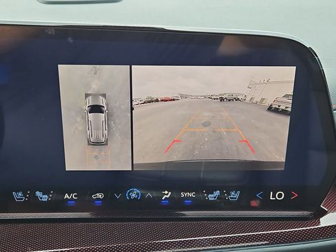 New 2026 Chevrolet Traverse RS FWD image 7