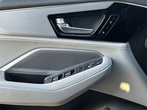 Used 2025 Acura MDX FWD Technology Package image 25