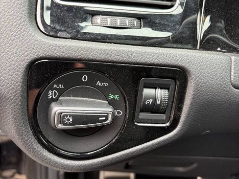 Used 2020 Volkswagen GTI Autobahn 4dr Hatchback 7A image 15