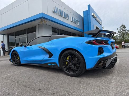 Used 2021 Chevrolet Corvette Stingray Premium Conv w/ Z51 Performance Package image 8