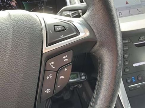 Used 2017 Ford Edge Titanium w/ Equipment Group 302A AWD/4WD image 14