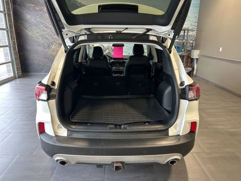 Used 2021 Ford Escape Titanium w/ Class II Trailer Tow Package AWD/4WD image 31