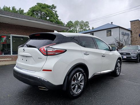 Used 2017 Nissan Murano S image 5