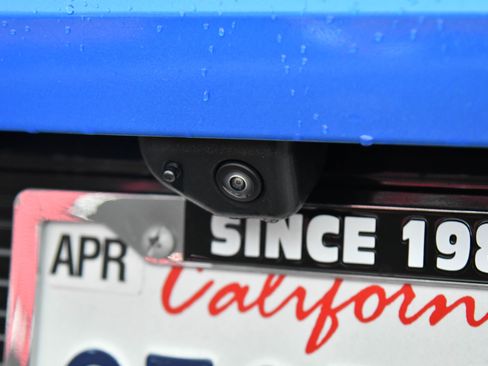 Used 2025 Chevrolet Equinox EV LT w/ Convenience Package image 46