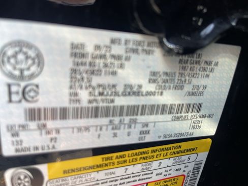 Used 2024 Lincoln Navigator L Reserve w/ Equipment Group 201A AWD/4WD image 31
