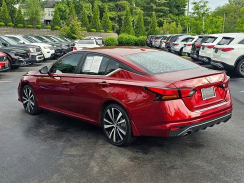 Used 2021 Nissan Altima 2.5 SR FWD image 11