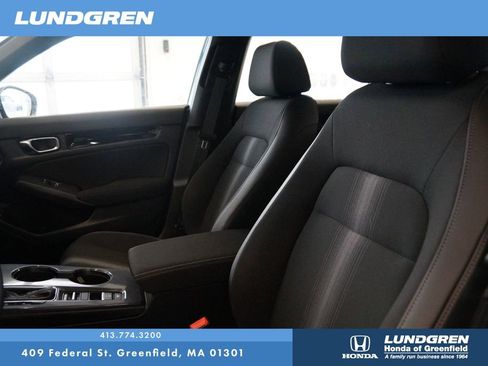 Used 2025 Honda Civic Sport image 13