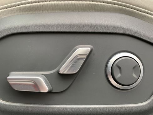 Used 2025 Hyundai Santa Fe SEL image 22