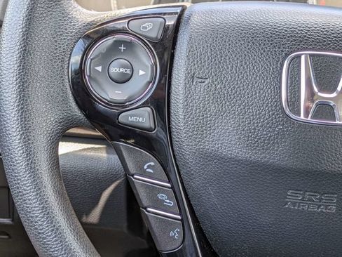 Used 2017 Honda Accord EX image 23