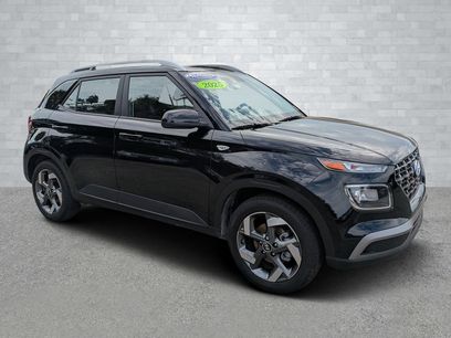 Used 2025 Hyundai Venue SEL