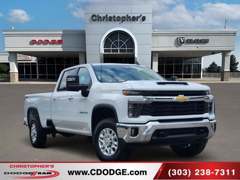 Used 2025 Chevrolet Silverado 3500 LT w/ Safety Package AWD/4WD image 1