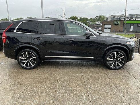 Certified 2024 Volvo XC90 B6 Ultimate w/ Protection Package Premier AWD/4WD image 7