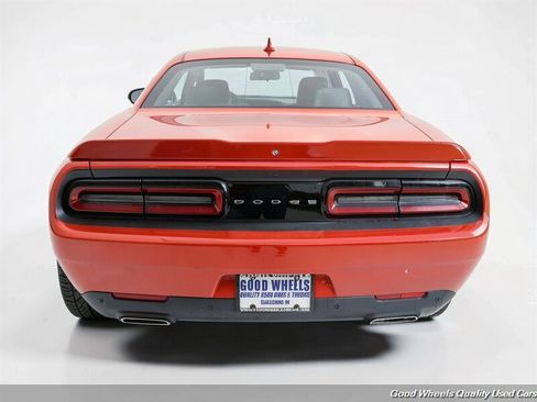Used 2018 Dodge Challenger SXT Plus RWD image 6