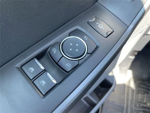 Used 2025 Ford F350 XLT w/ FX4 Off-Road Package image 21