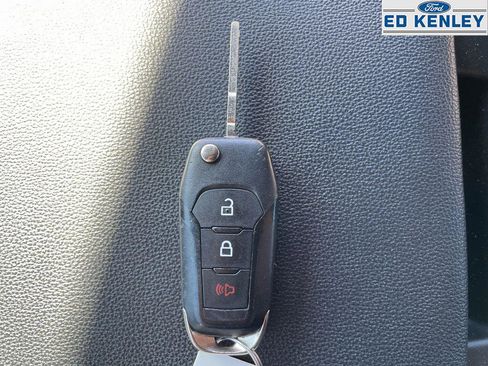 Used 2024 Ford F150 XLT w/ Mobile Office Package image 12