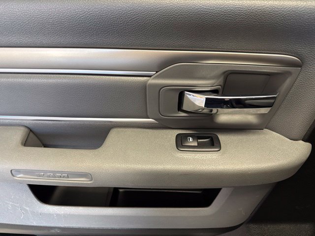 Used 2019 RAM 1500 Big Horn AWD/4WD image 40