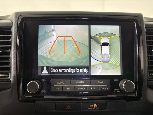 Used 2022 Nissan Frontier PRO-4X w/ Pro-4X Premium Package AWD/4WD image 18