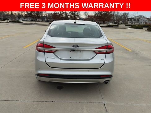 Used 2018 Ford Fusion SE image 7